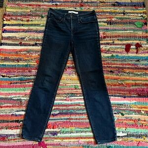 Athleta woman’s Sculptek skinny jeans size 6